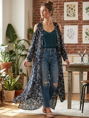 Intermix Navy Floral Cold-Shoulder Duster
